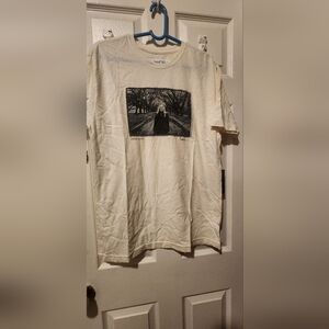 CLINCH White Graphic T-Shirt